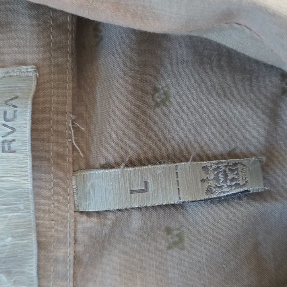 RVCA Button Down - Picture 5 of 5